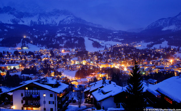 Cortina sotto la neve